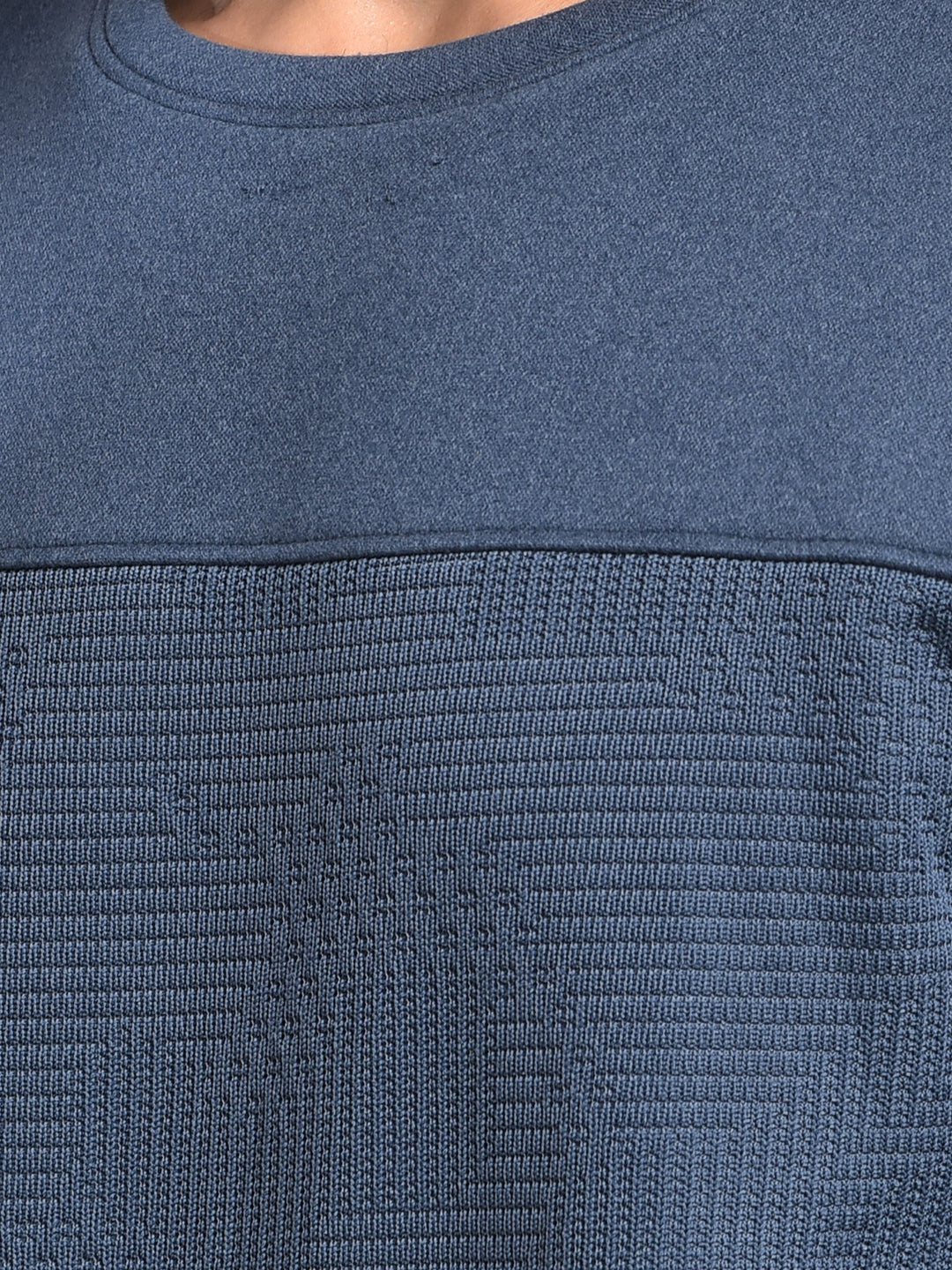 Geometric Embroidered Blue Sweatshirt