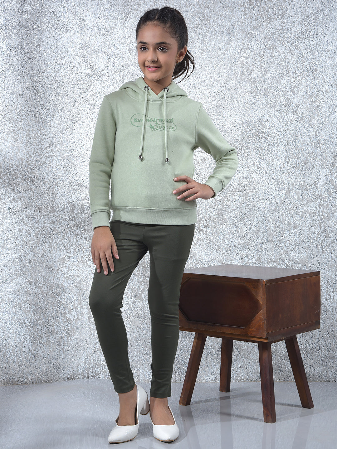 Green Graphic Print Hooded Neck Knitted Sweatshirt