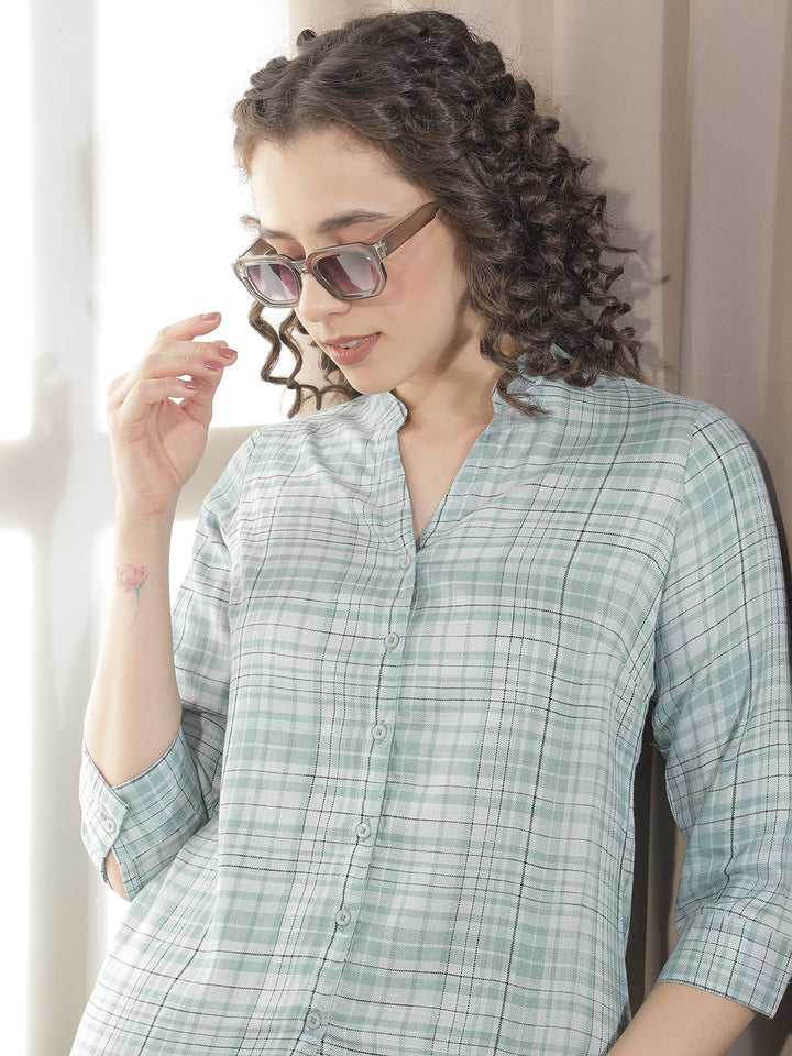 Green Checked V-Neck Shirt