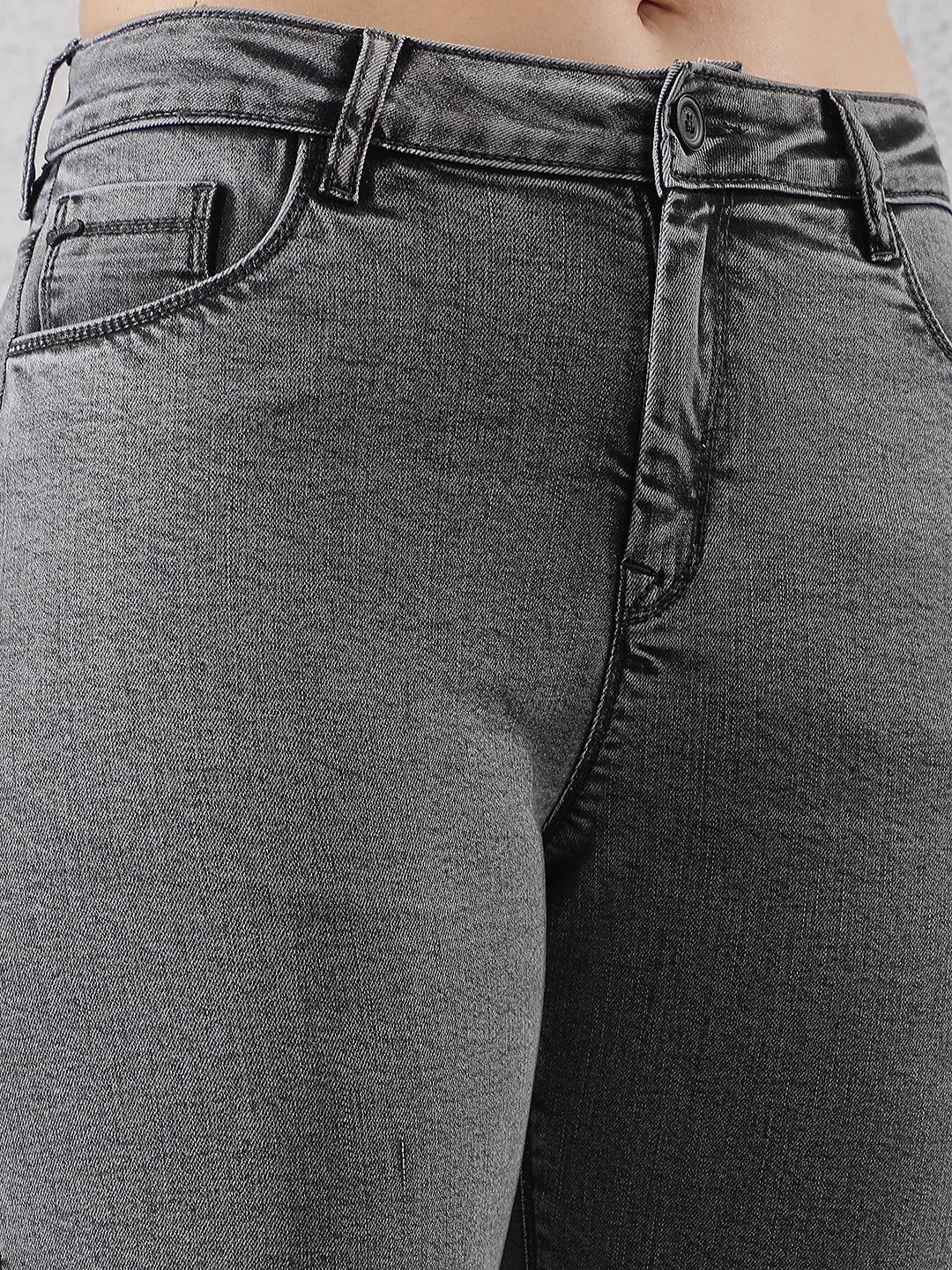 Chic Graphite Grey Straight Jeans