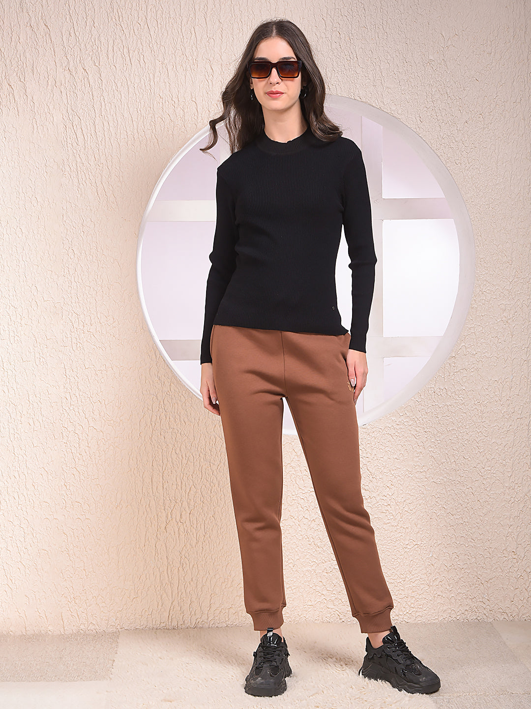 Relaxed Fit Brown Joggers