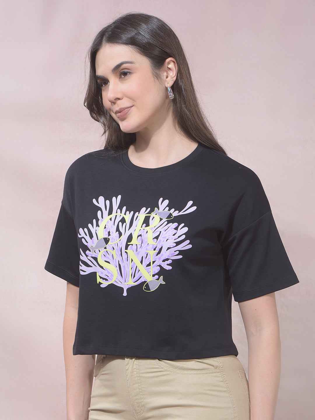 Black Botanical Print Cropped T-Shirt