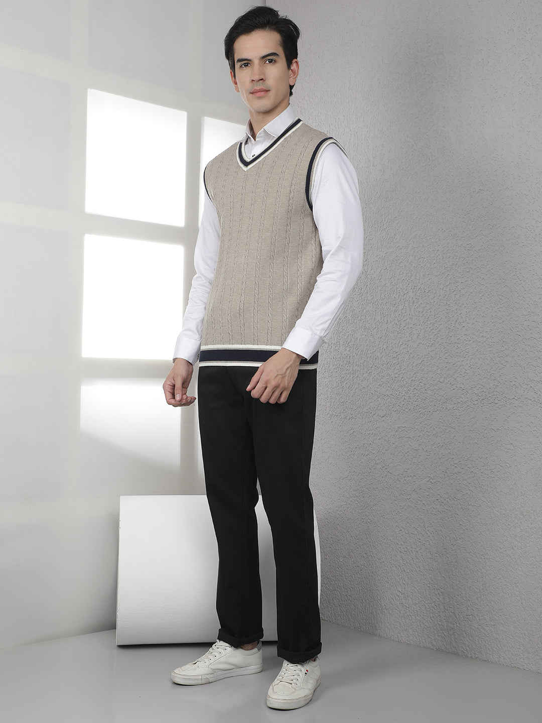 Beige Jacquard V-Neck Sleeveless Sweater