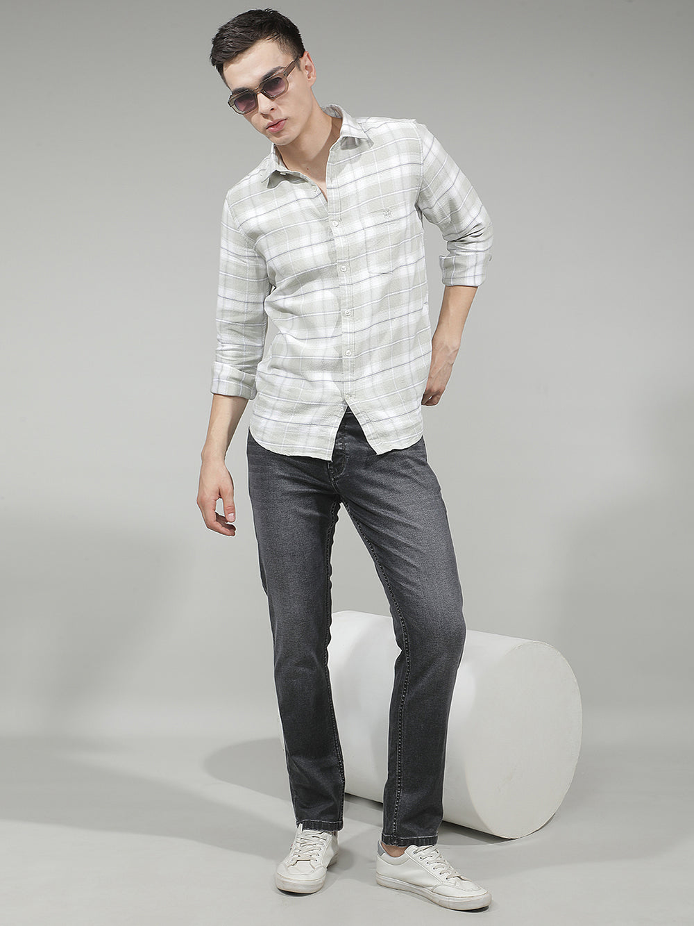 Cast Iron Grey Jeans