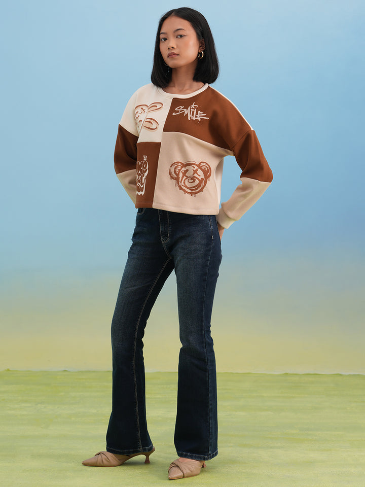 Two-Tone Cartoon Graphic Sweatshirt