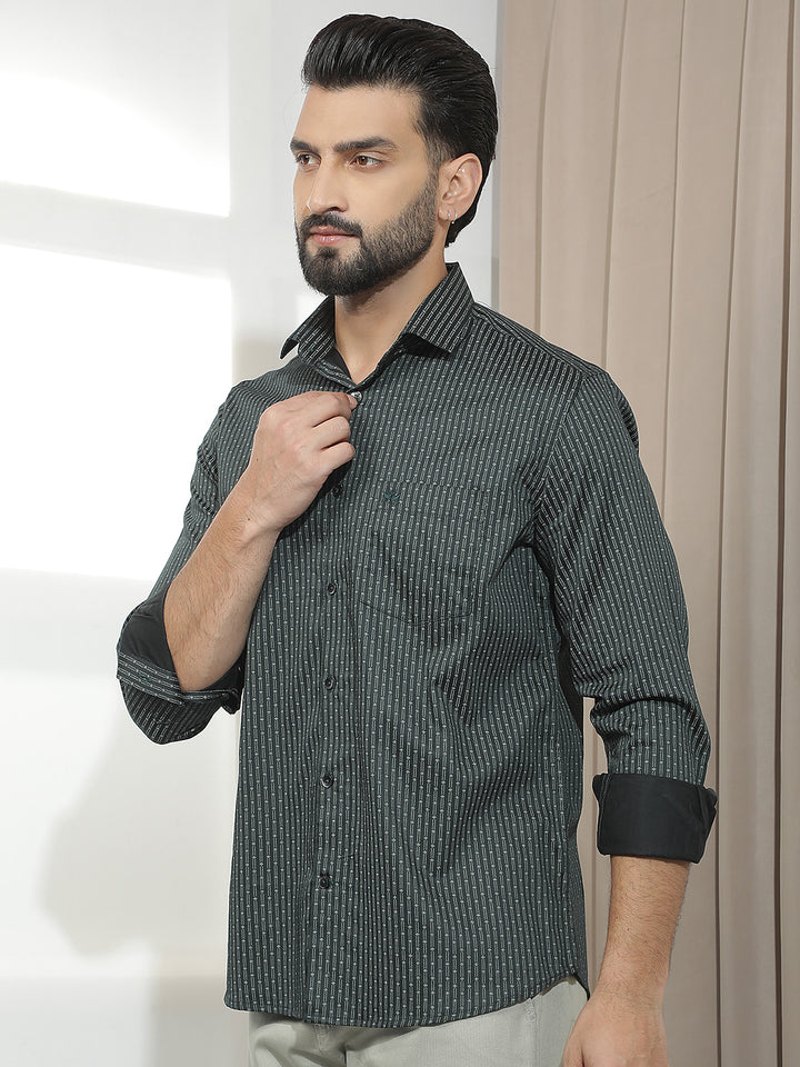 Green Geometric Print Shirt