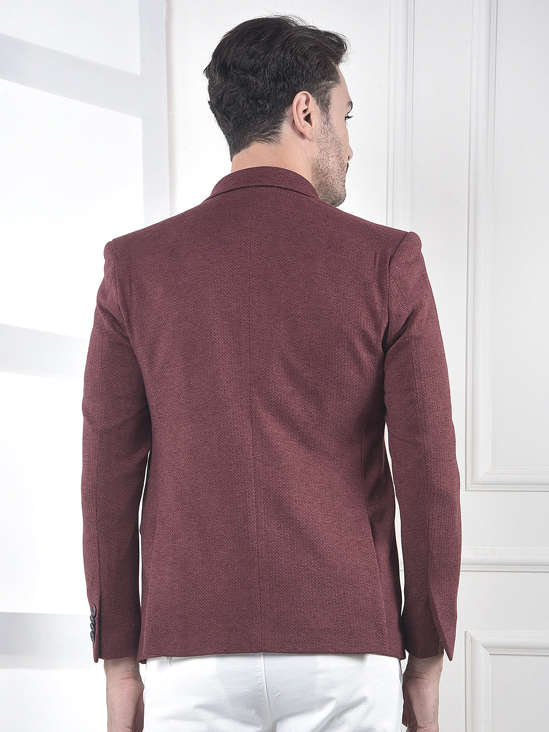Maroon Textured Single-Breasted Blazer