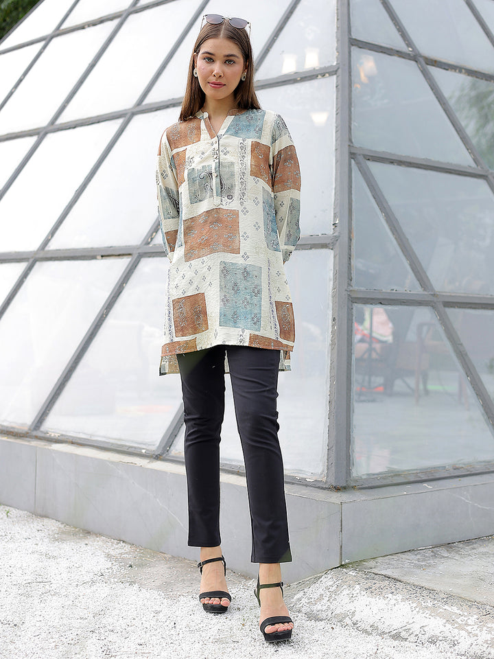Linen Multicolor Graphic Print V-Neck Top