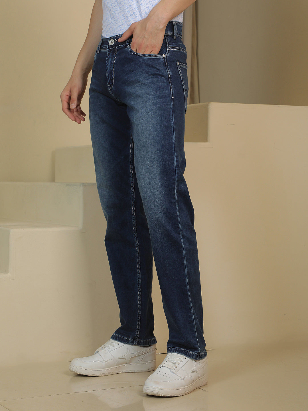 Blue Straight Stretchable Jeans