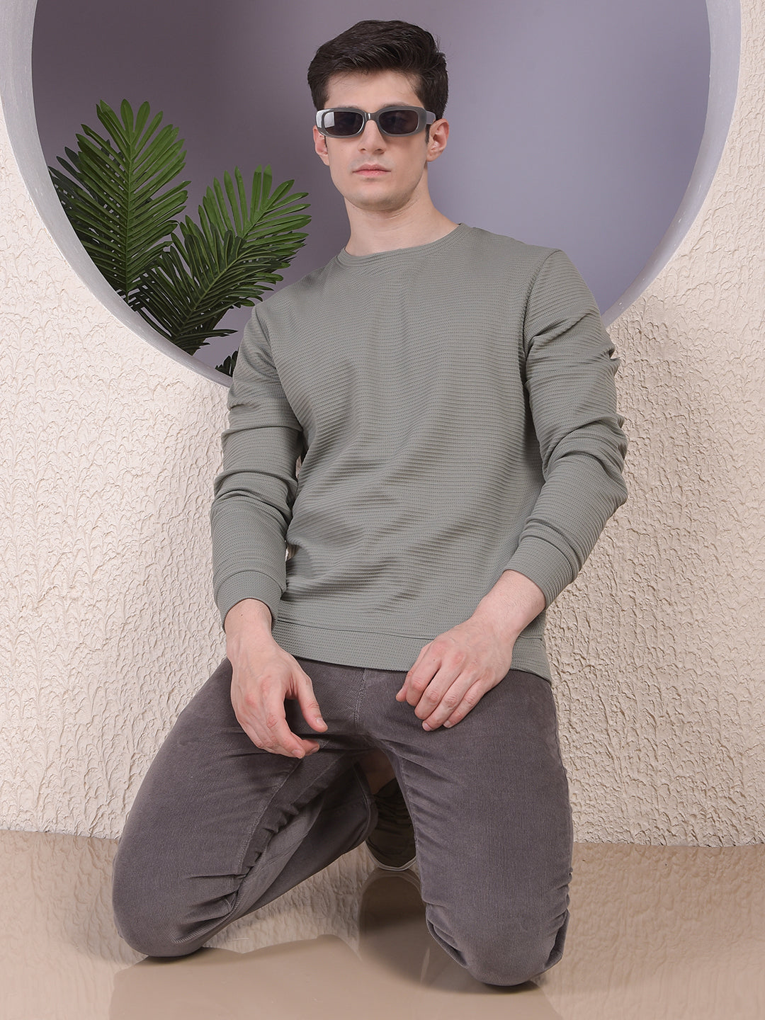Lightweight Textured Knit Green Sweatshirt