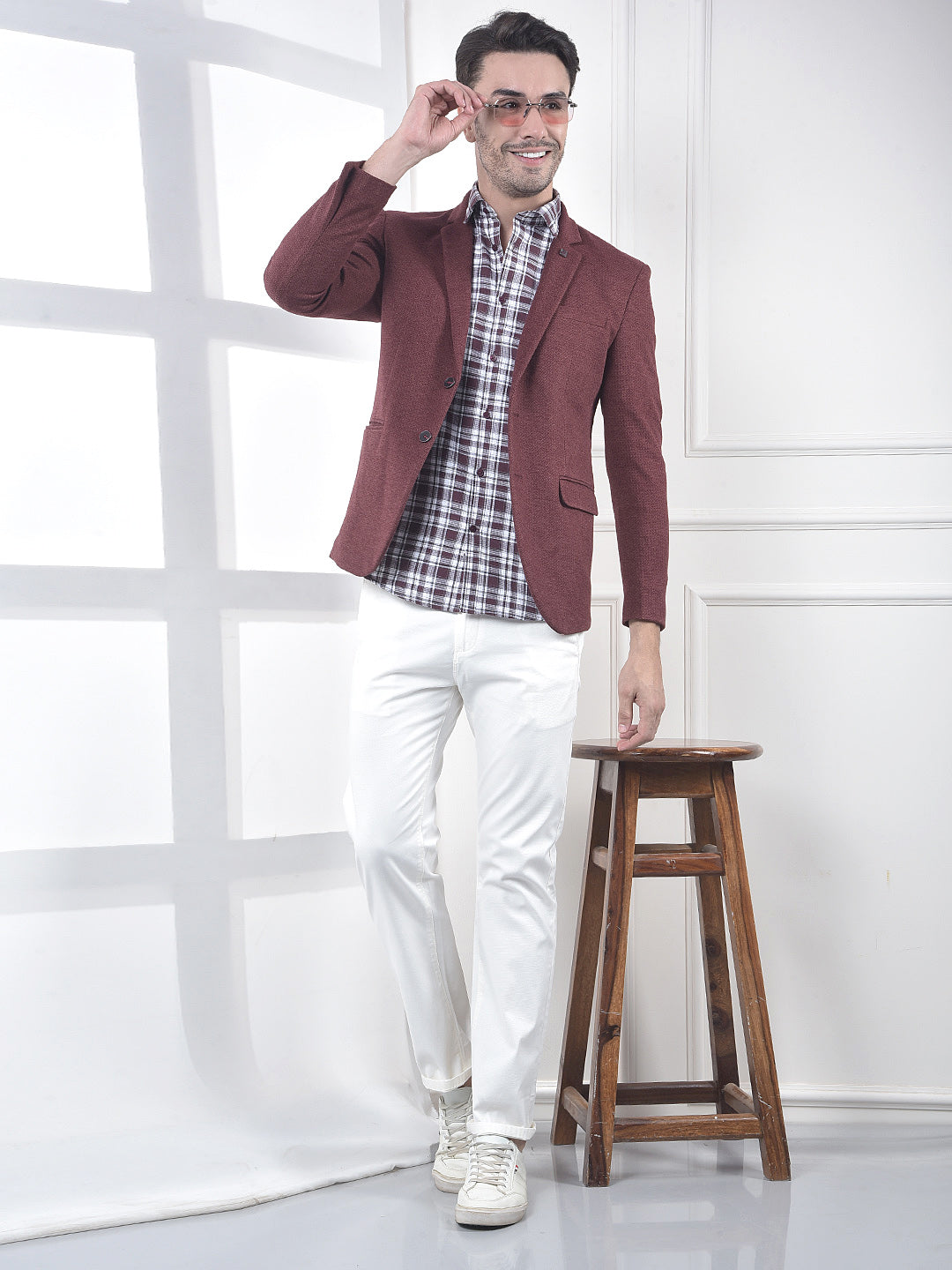 Maroon Textured Single-Breasted Blazer