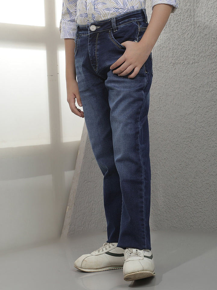 Sleek Indigo Street Jeans