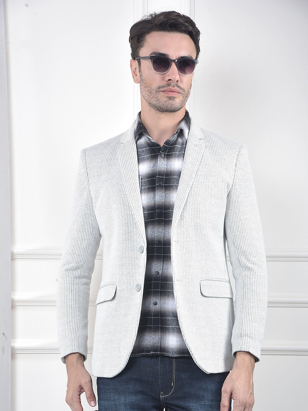Grey Textured Single-Breasted Blazer
