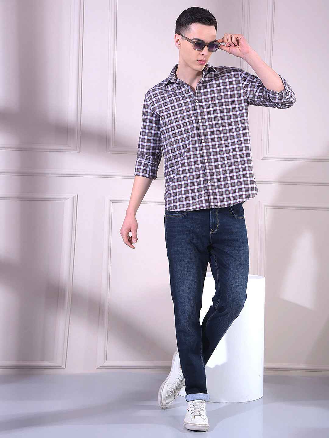 Bold Dark Blue Textured Versatile Urban Jeans