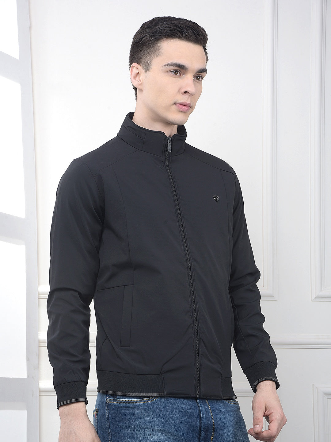Trend-Forward Black Puffer Jacket