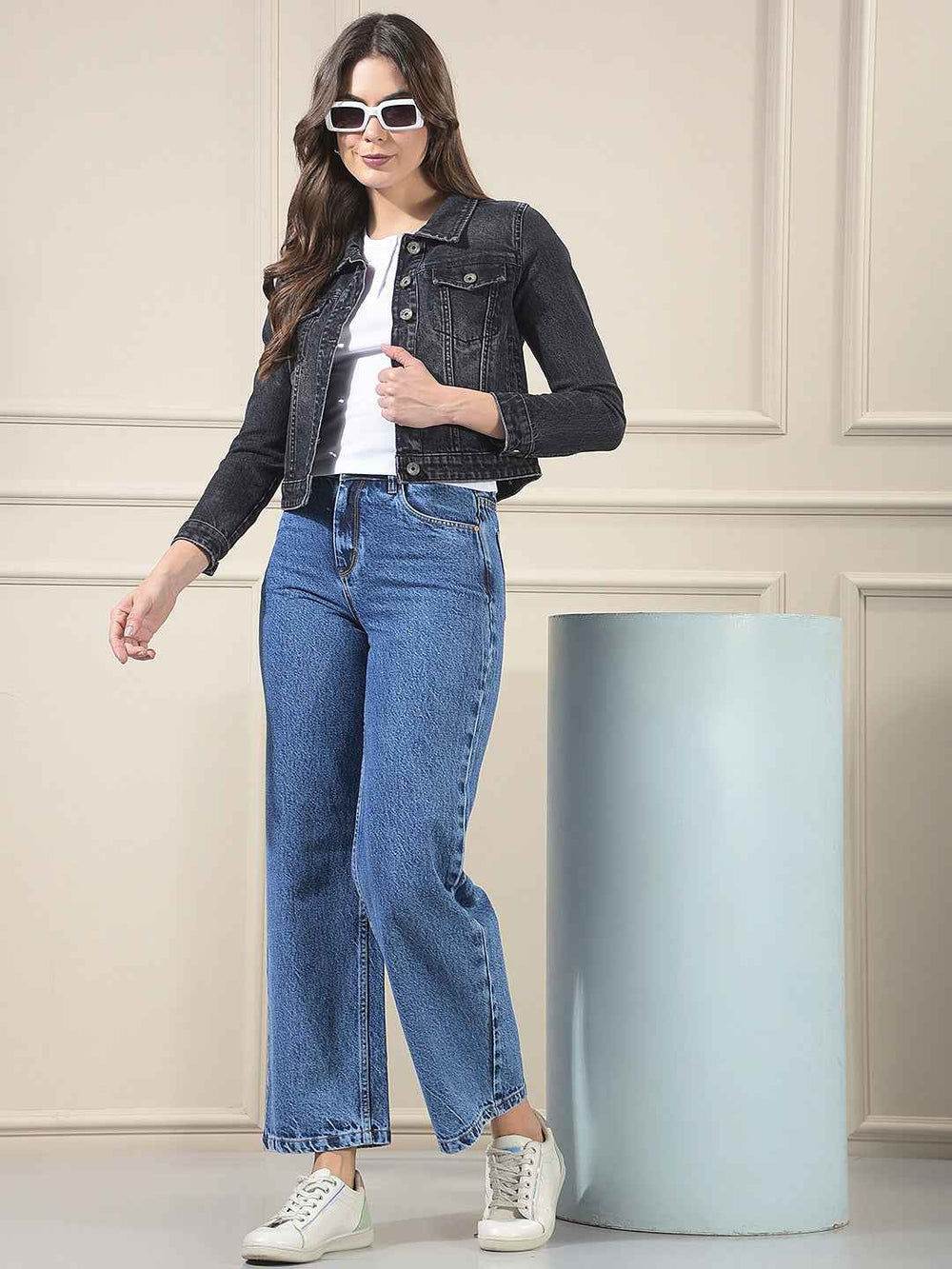 Black 100% cotton Crop Denim Jacket