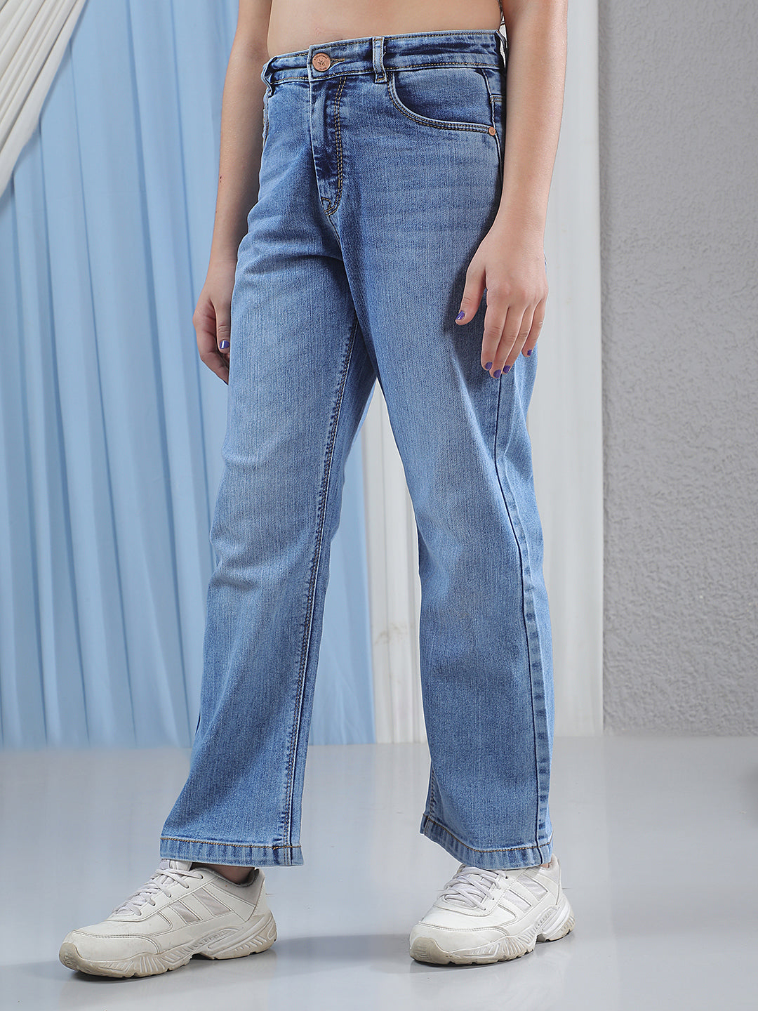 Blue Straight Stretchable Jeans