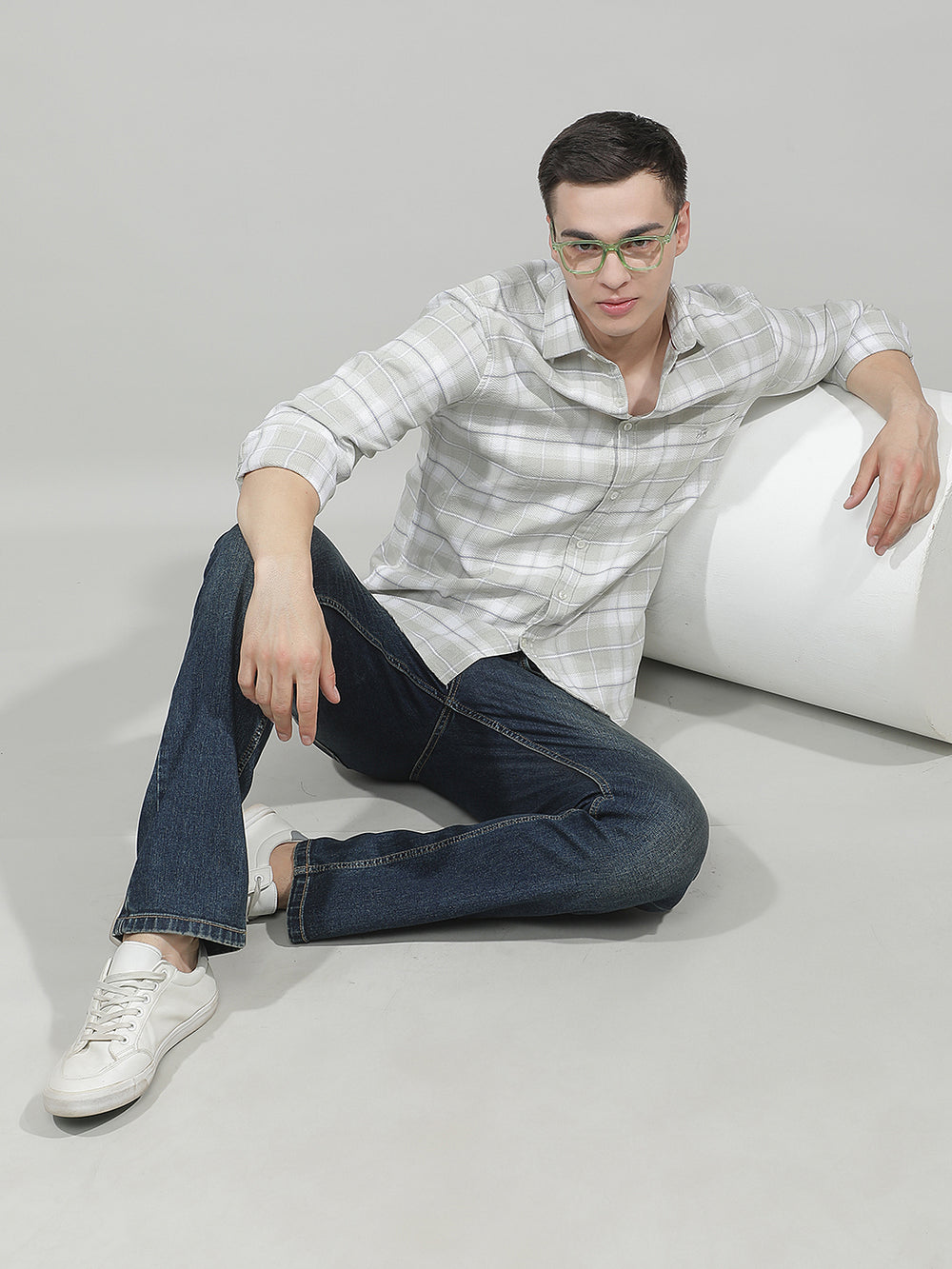 Signature Indigo Blue Straight Jeans