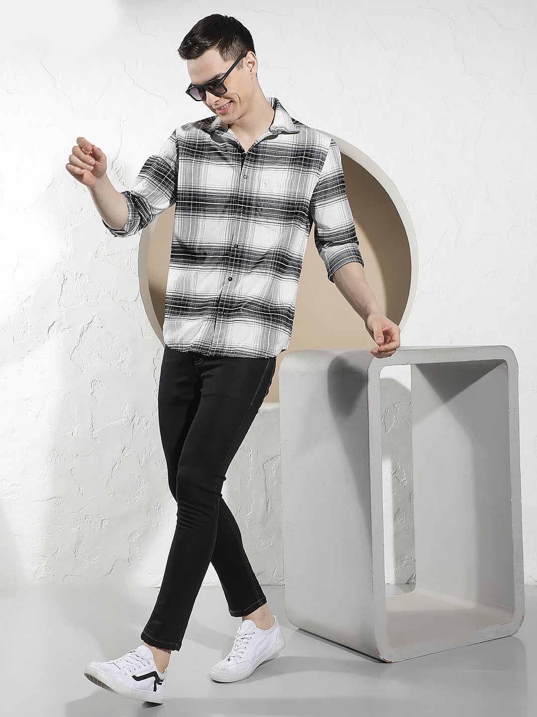 Sleek Pitch Black Skinny Jeans