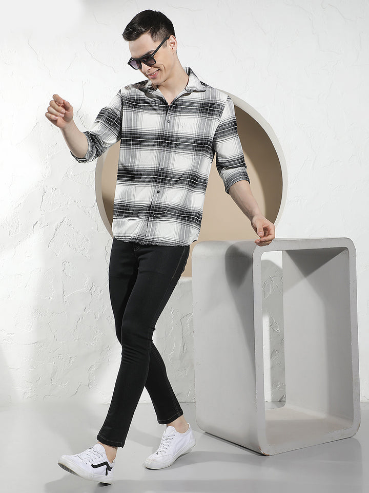 Sleek Pitch Black Skinny Jeans