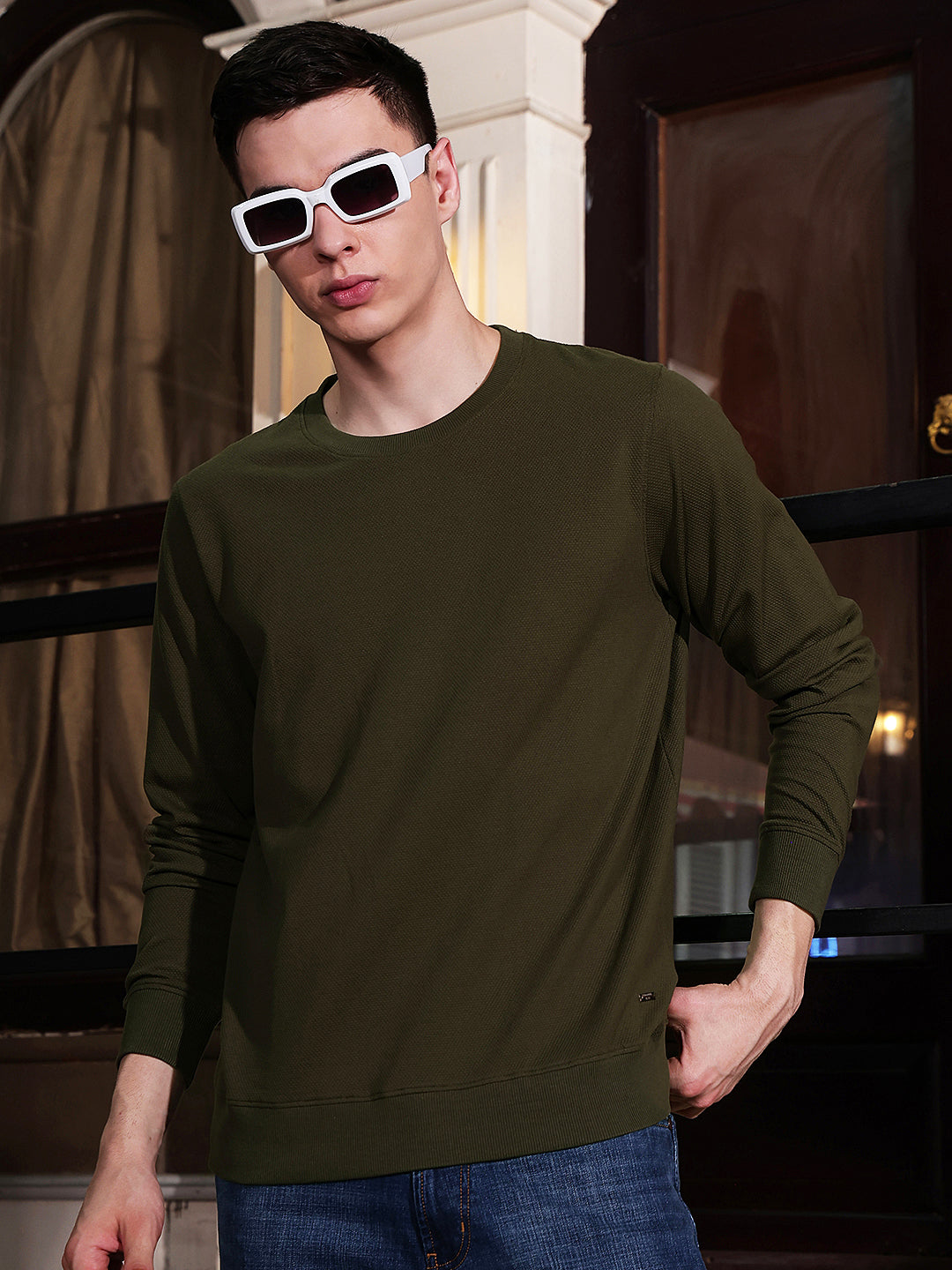 Essential Moss Olive Sweatshirt