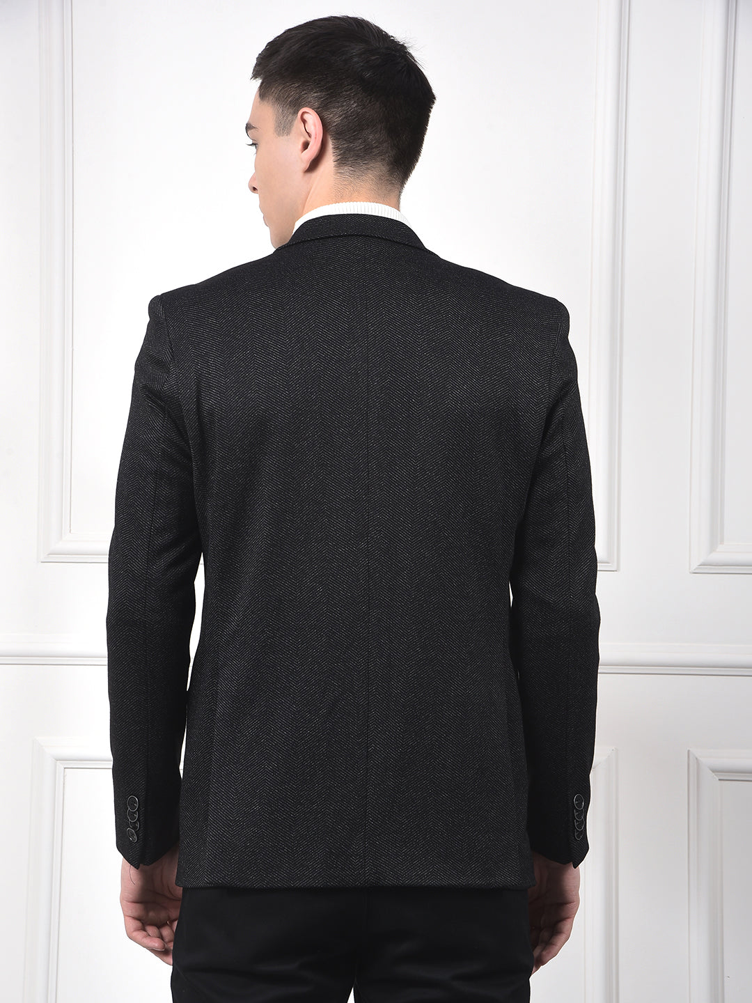 Black Notched Lapel Single-Breasted Blazer
