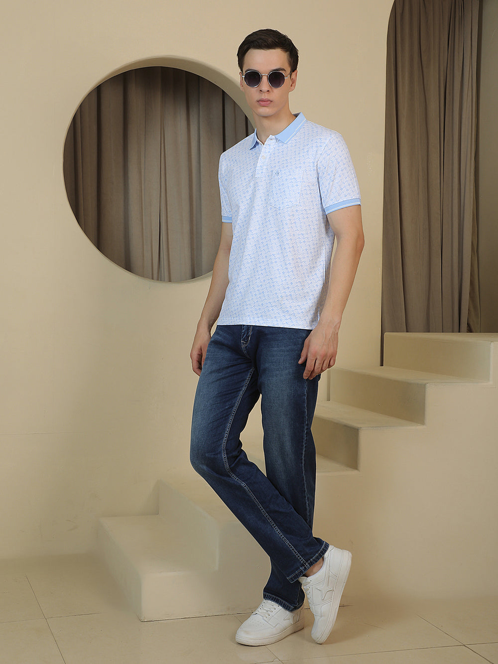 Blue Straight Stretchable Jeans