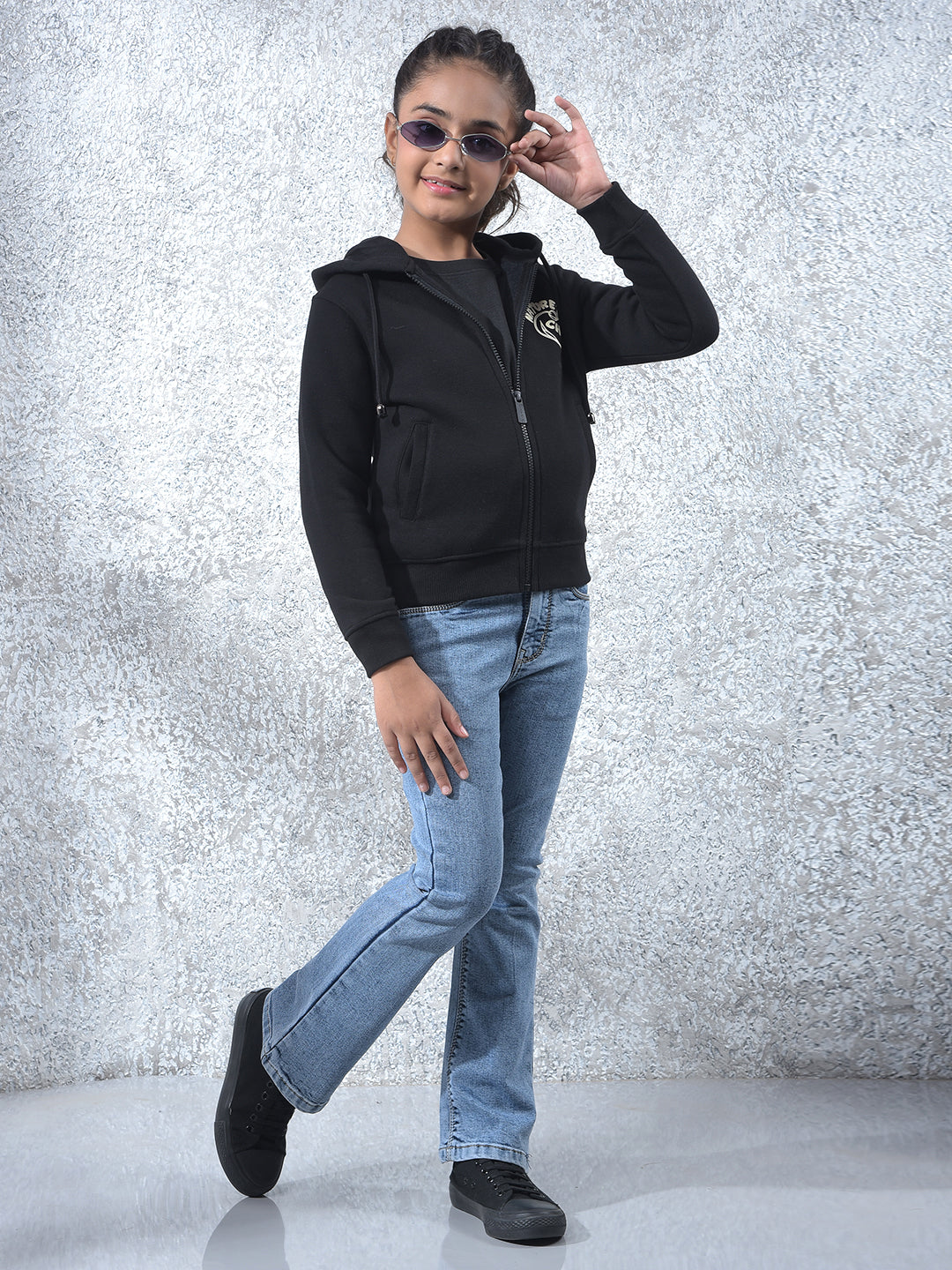 Black Hooded Neck Knitted Sweatshirt