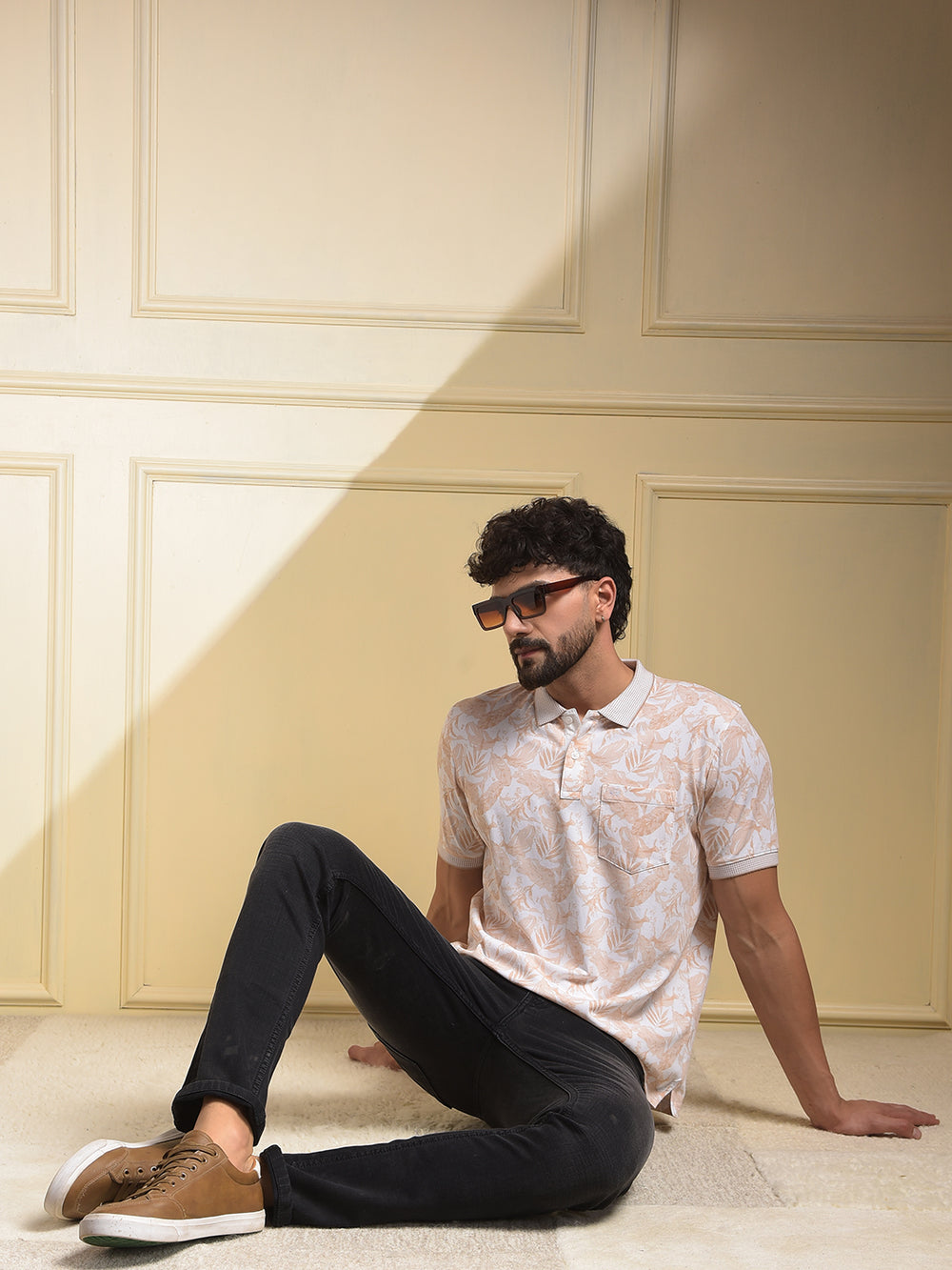 Mid-Wash Skinny Fit Black Jeans