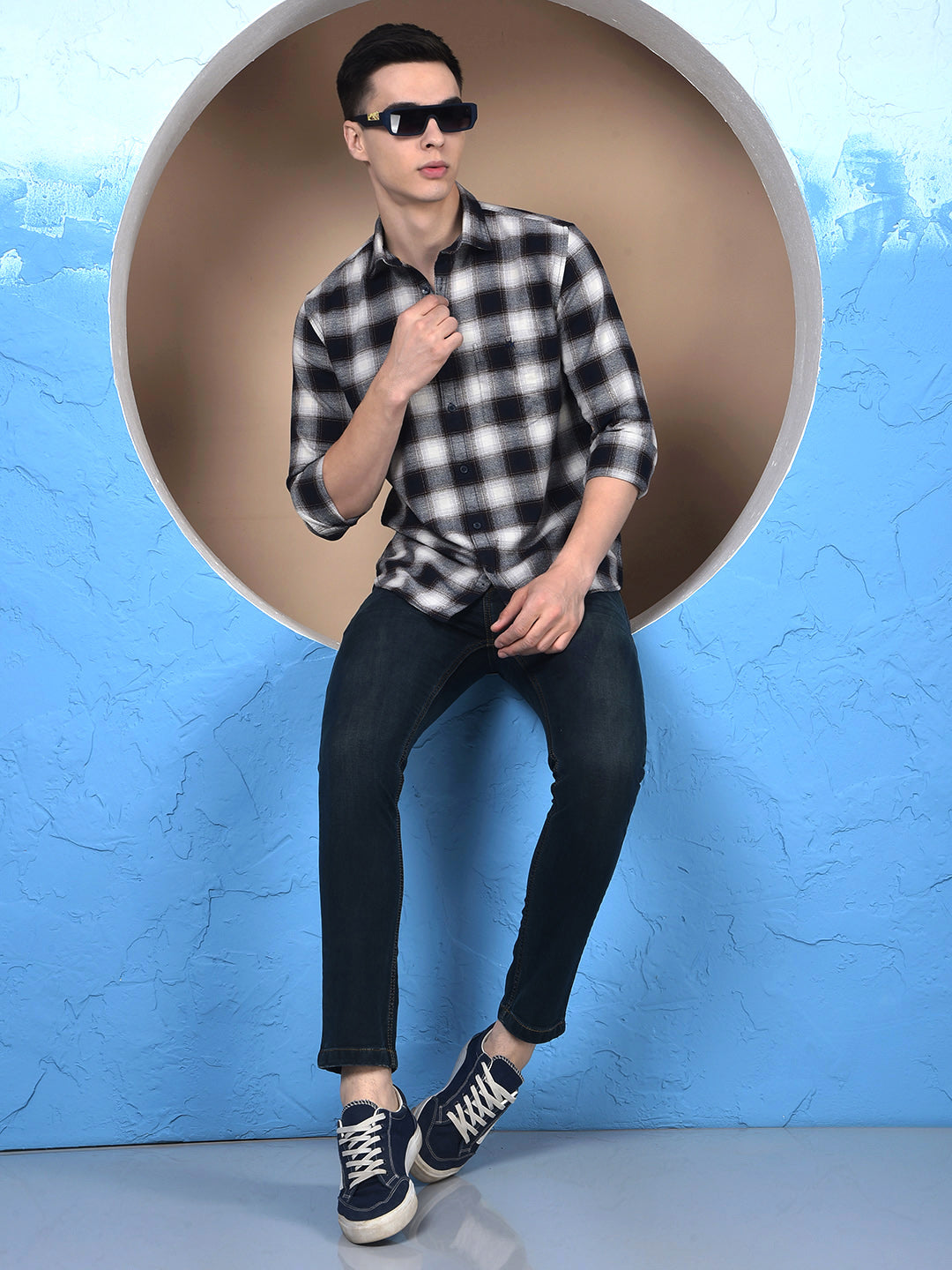 Classic Black Straight Leg Denim Jeans-Men Jeans-Crimsoune Club