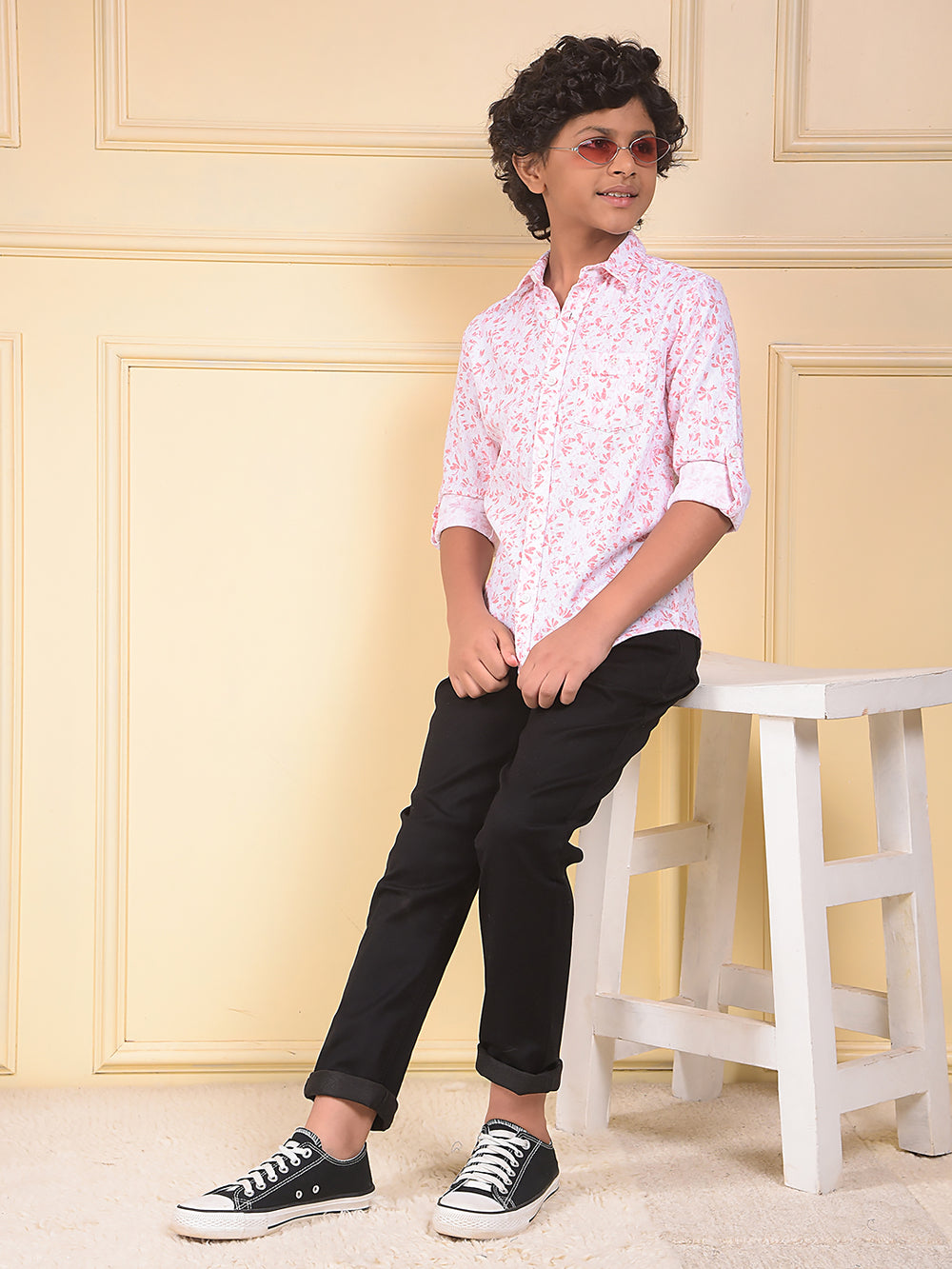 Modish Dark Wash Black Jeans