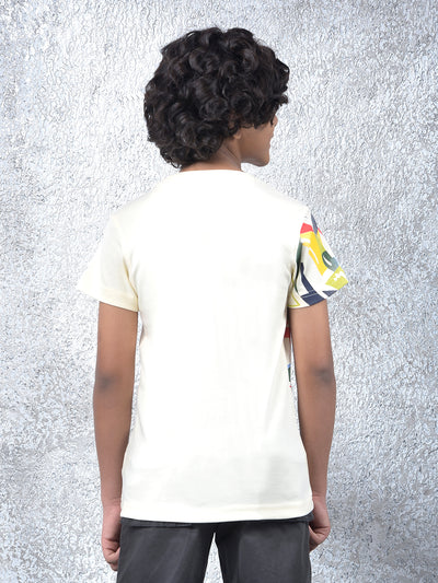 Trend-Forward Appeal Cream Printed T-Shirt