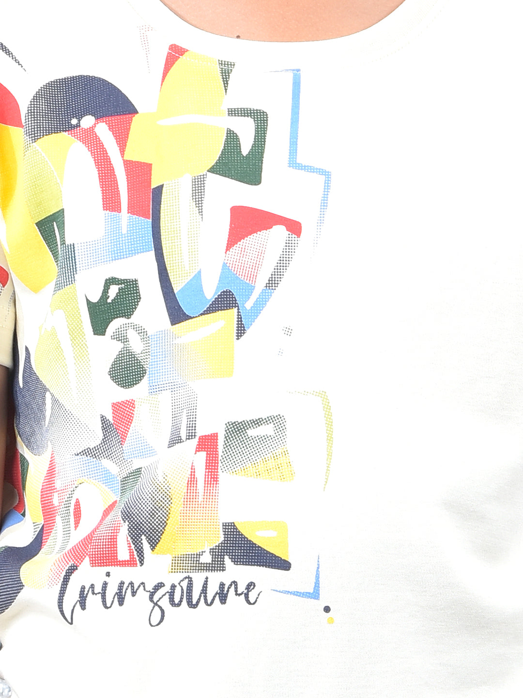 Trend-Forward Appeal Cream Printed T-Shirt
