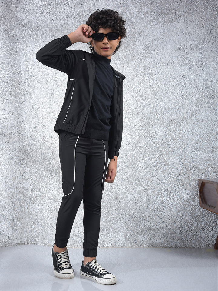 Black Hooded Neck Sweatshirt