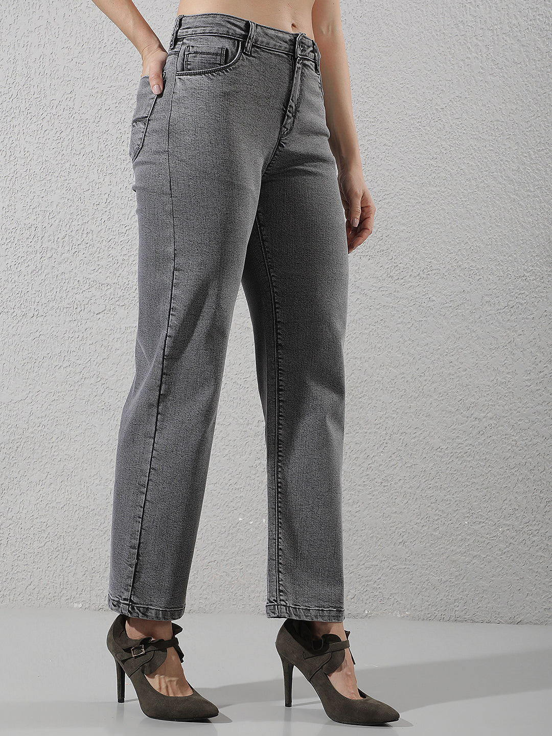 Chic Graphite Grey Straight Jeans