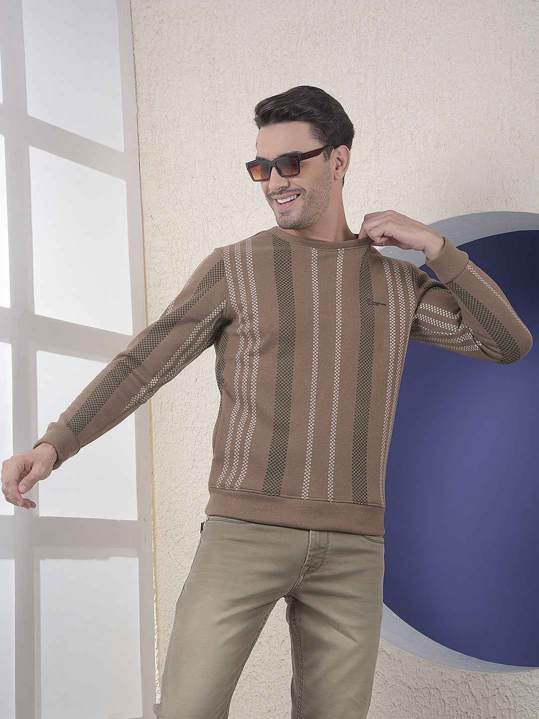 Brown Vertical Striped Round Neck Sweatshirt