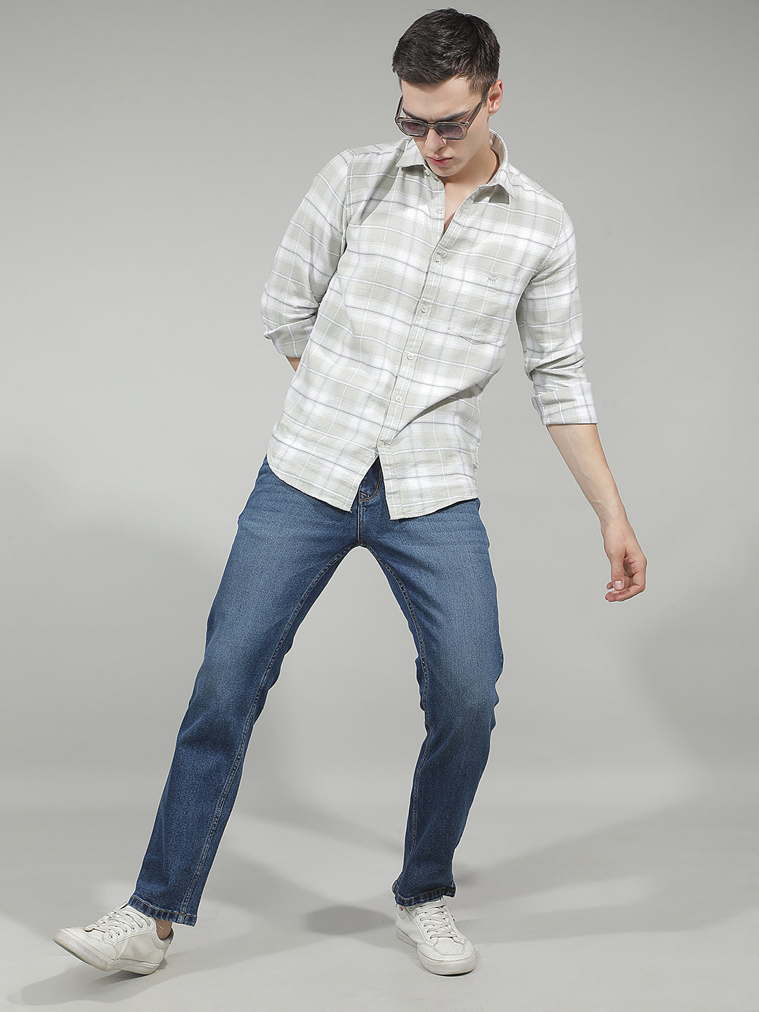 Signature Pacific Blue Straight Jeans