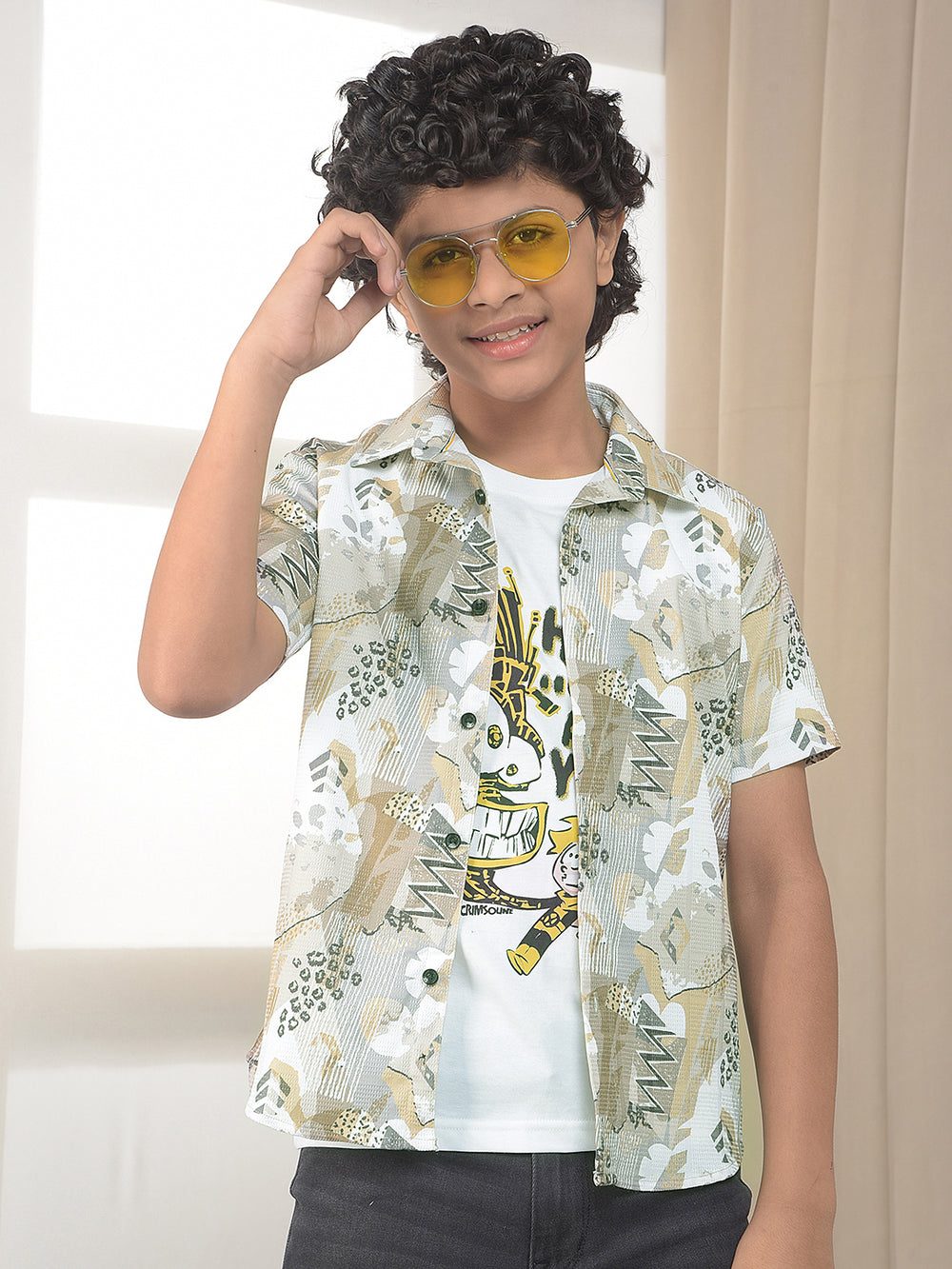 Multicolor Graphic Print Shirt with T-Shirt