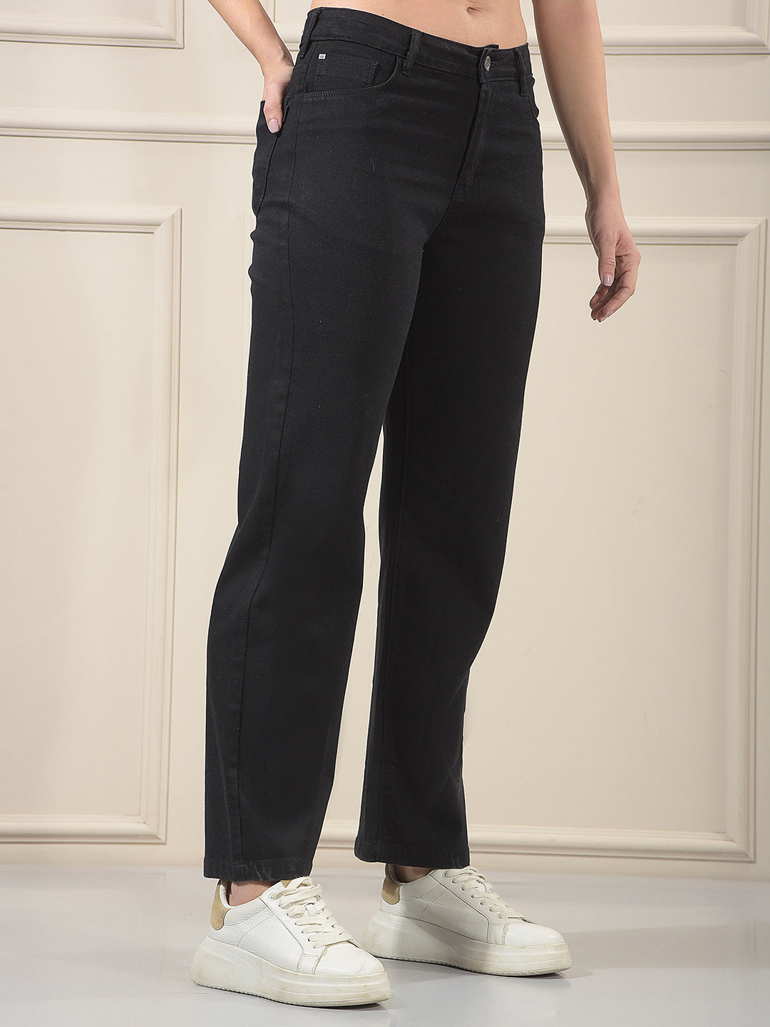 Relaxed Raven Black Straight Jeans