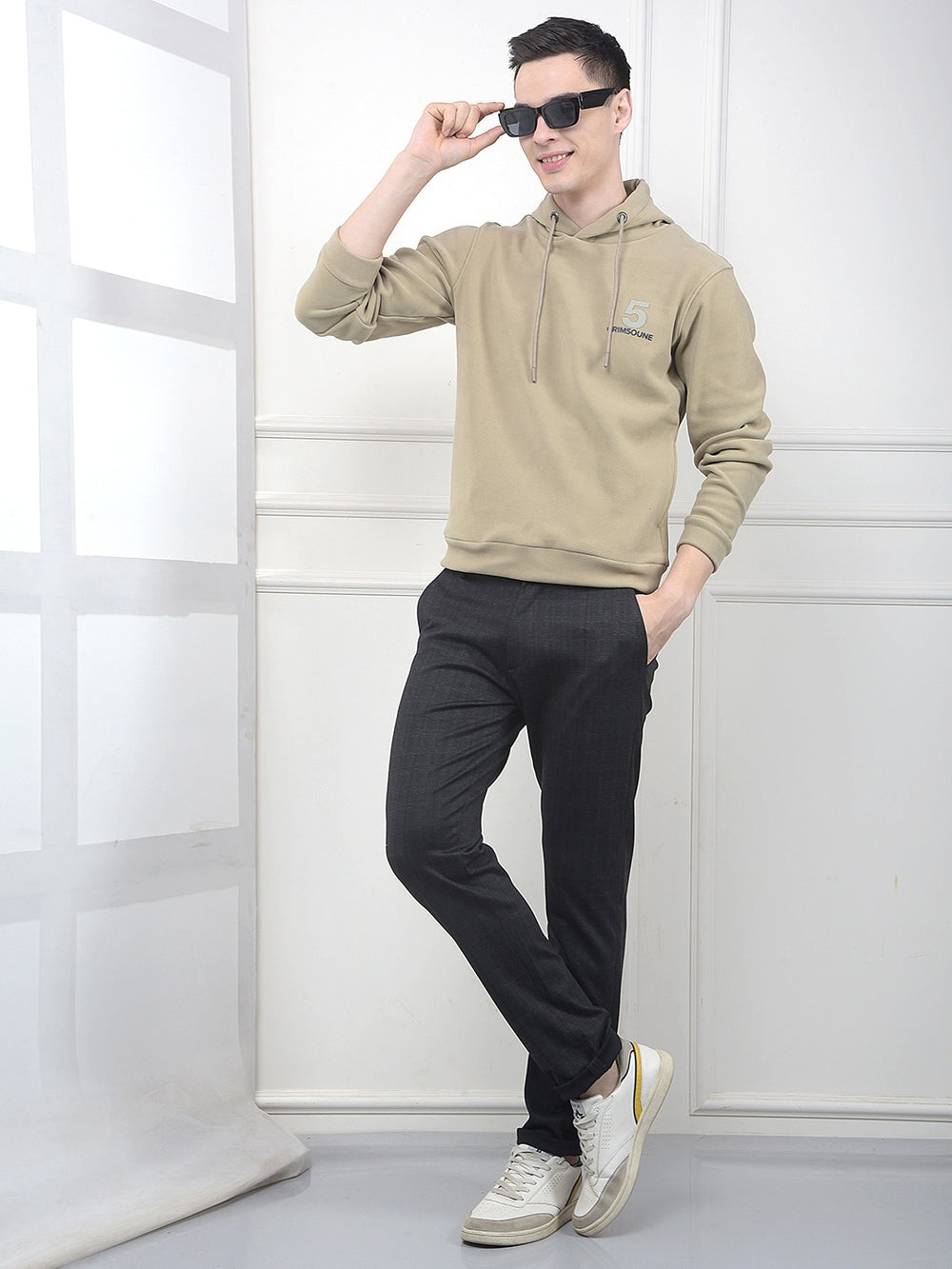Beige Graphic Print Hooded Neck Sweatshirt