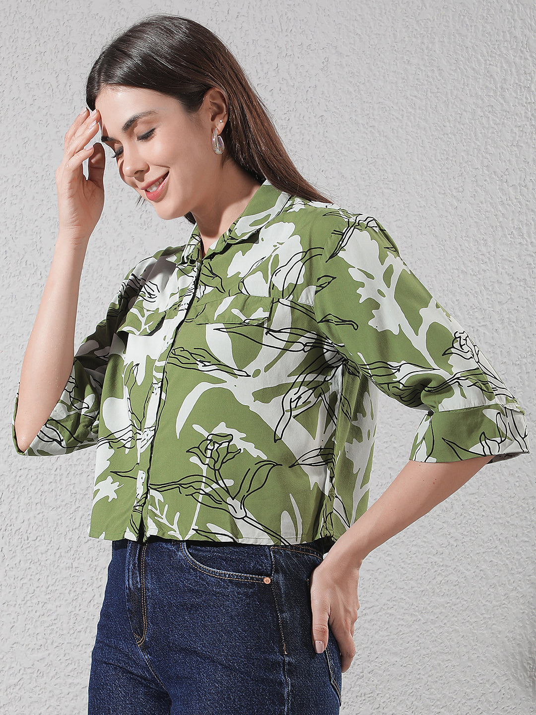 Green Graphic Print Cropped Shirt