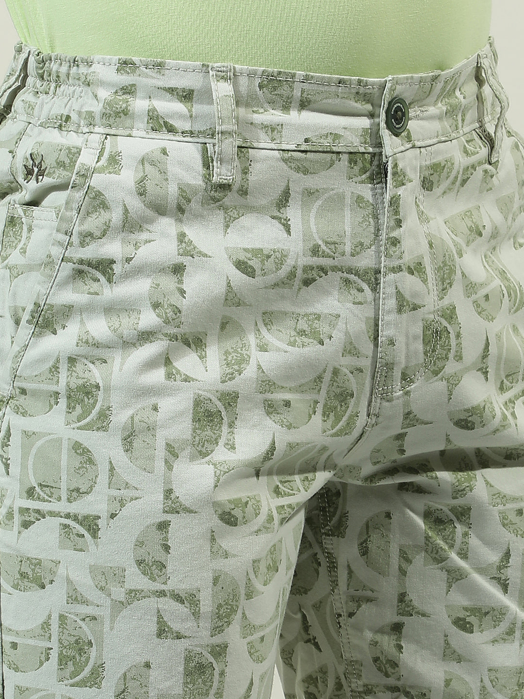Green 100% Cotton Graphic Printed Shorts