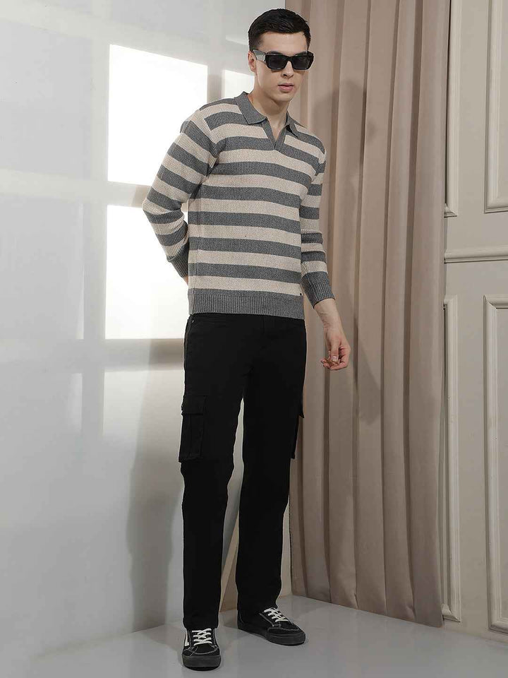 Modern Black Streetwear Cargo Jeans