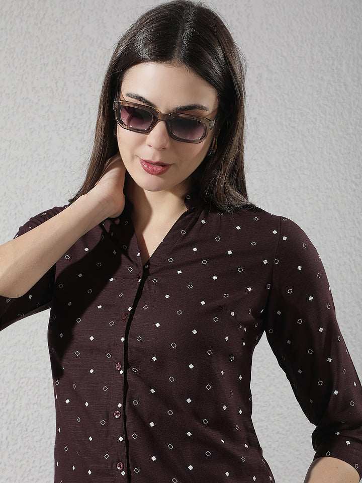 Wine Printed V-Neck Linen Shirt
