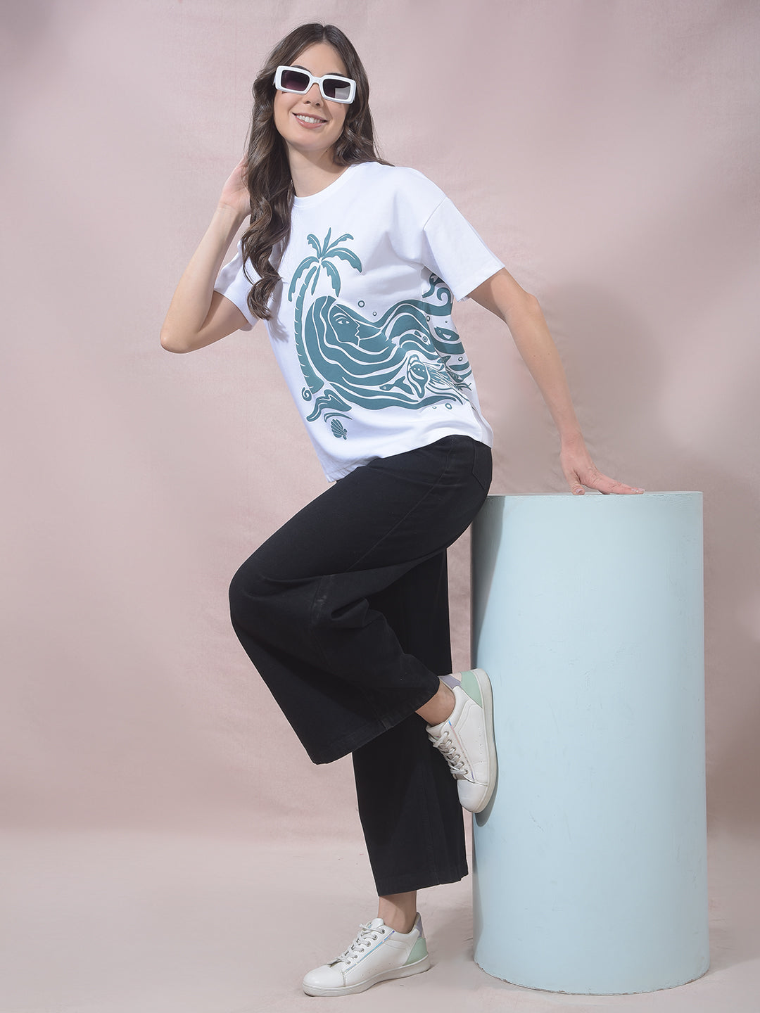 White Graphic Print T-Shirt-Women T-Shirts-Crimsoune Club