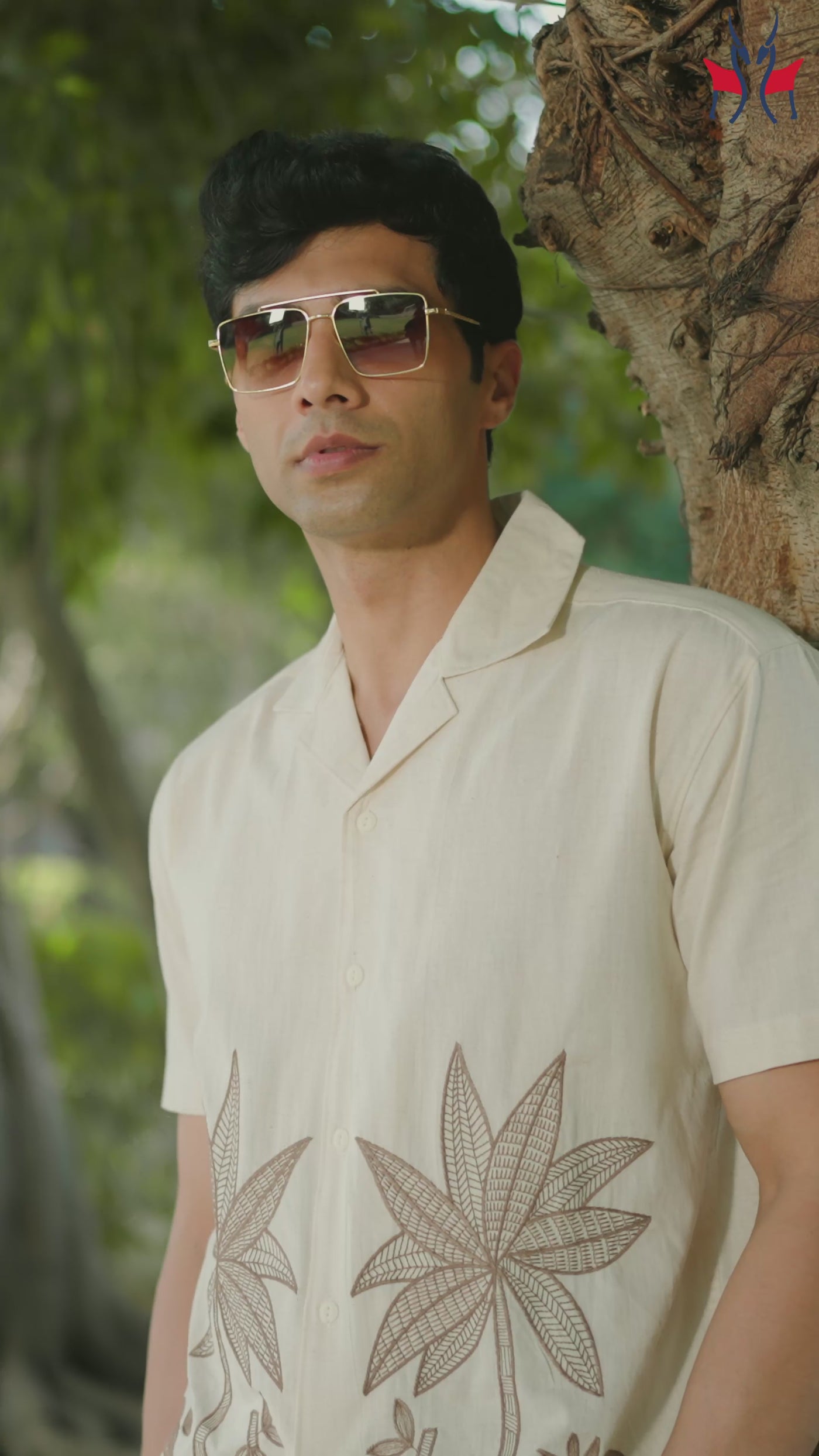Men's Beige Embroidered Resort Collar Linen Shirt