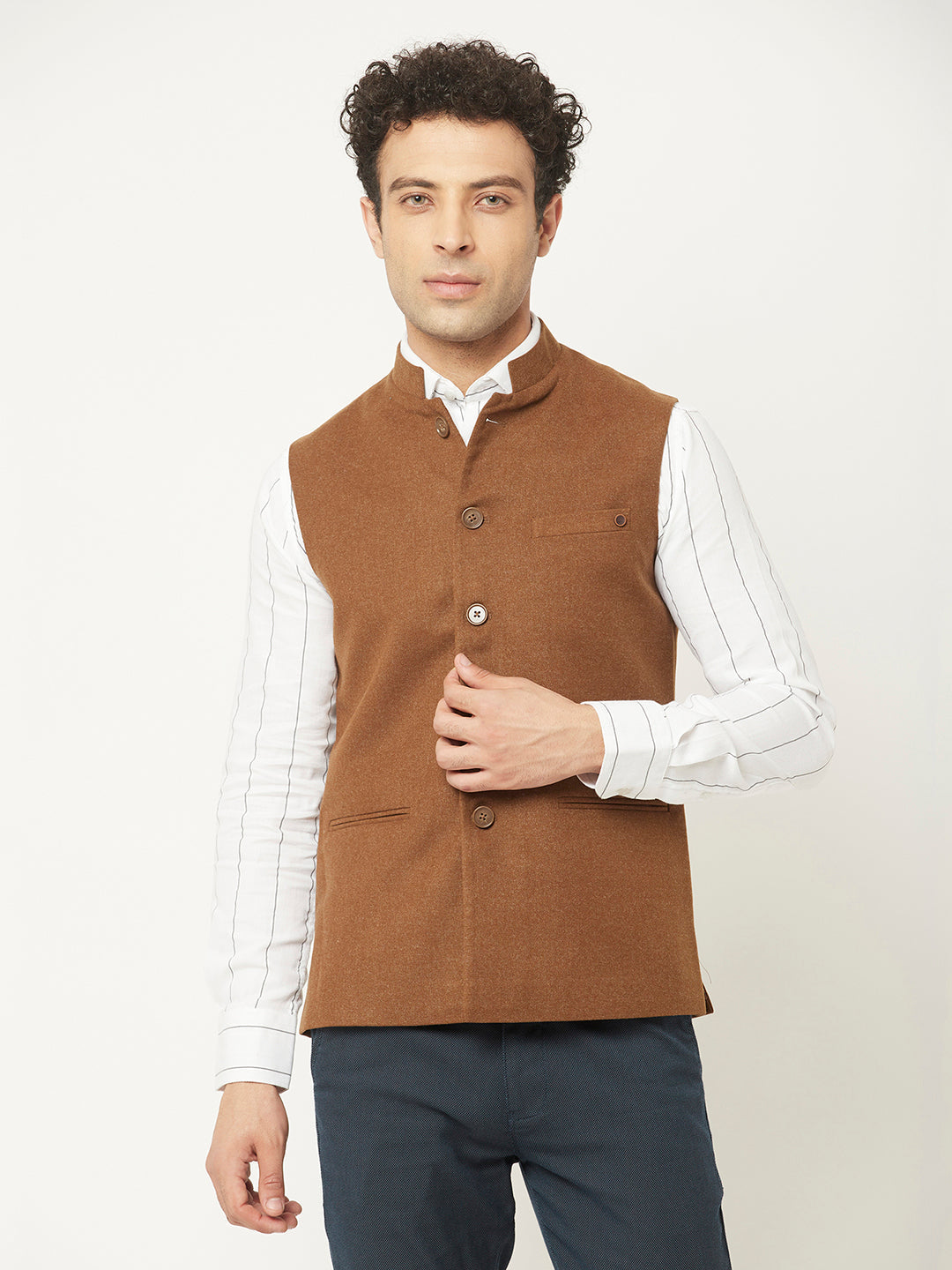  Waistcoat in Brown Tone