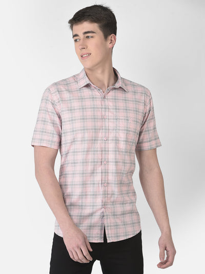  Light Pink Short-Sleeved Checked Shirt 