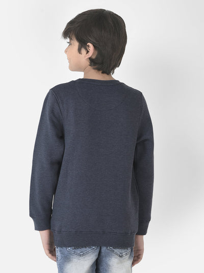  Minimalistic Blue Sweatshirt
