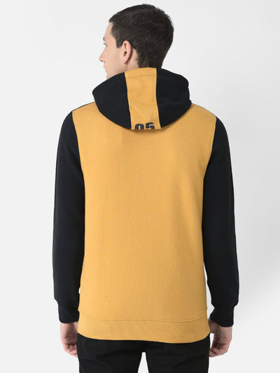  Yellow Colour-Blocked Zipper Sweatshirt 